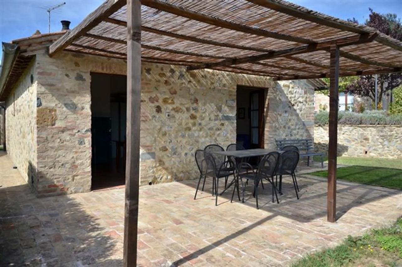 Le Rocche Di Valiano Aparthotel Εξωτερικό φωτογραφία