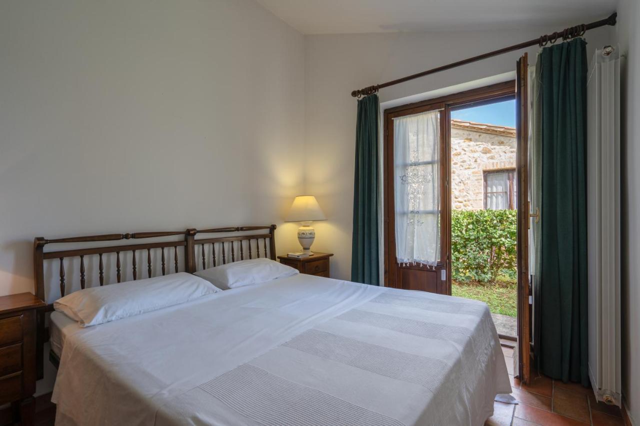 Le Rocche Di Valiano Aparthotel Εξωτερικό φωτογραφία