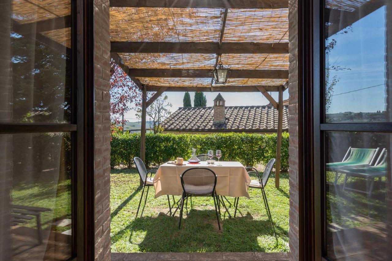 Le Rocche Di Valiano Aparthotel Εξωτερικό φωτογραφία