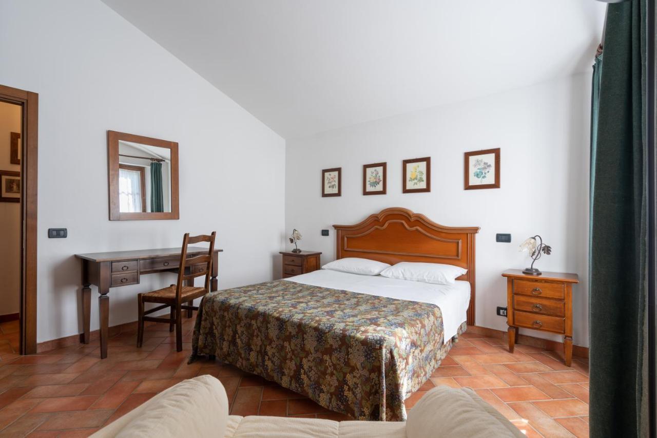 Le Rocche Di Valiano Aparthotel Εξωτερικό φωτογραφία