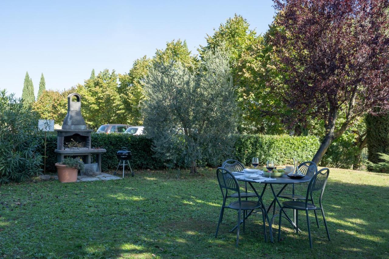 Le Rocche Di Valiano Aparthotel Εξωτερικό φωτογραφία