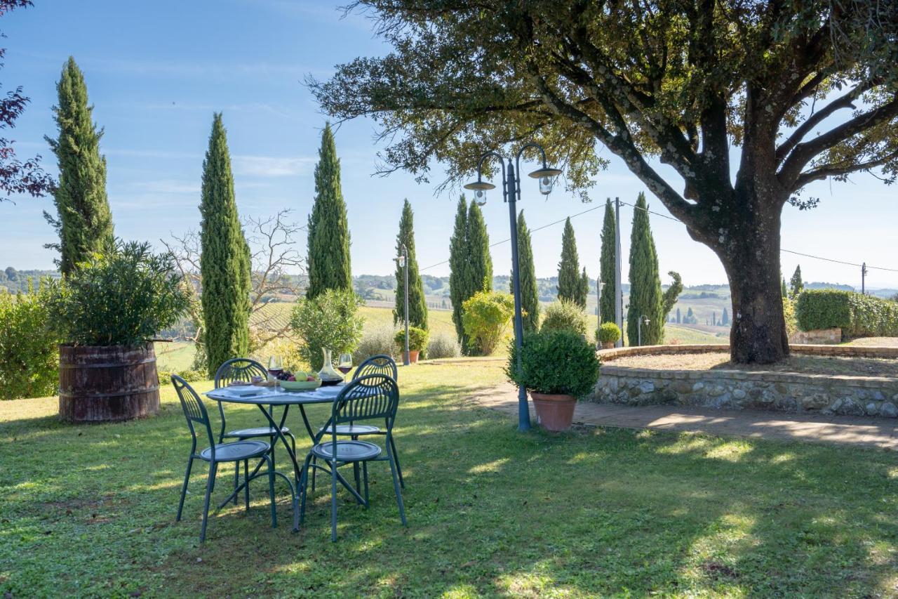 Le Rocche Di Valiano Aparthotel Εξωτερικό φωτογραφία