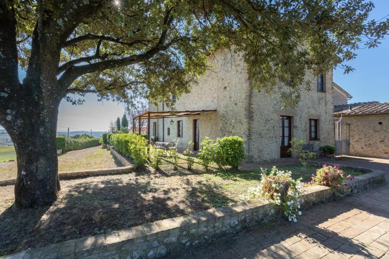 Le Rocche Di Valiano Aparthotel Εξωτερικό φωτογραφία